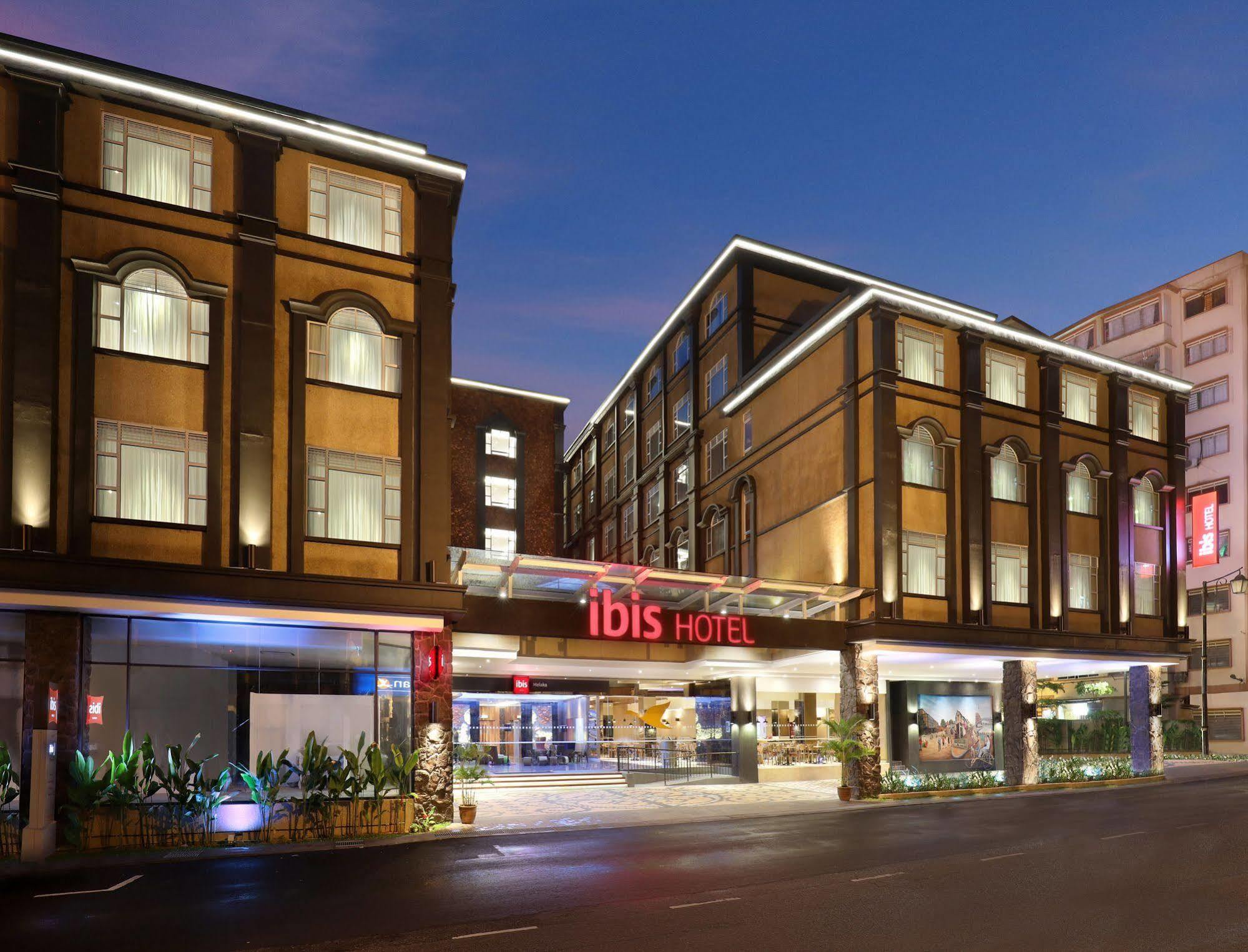 Ibis Melaka Hotel Exterior foto